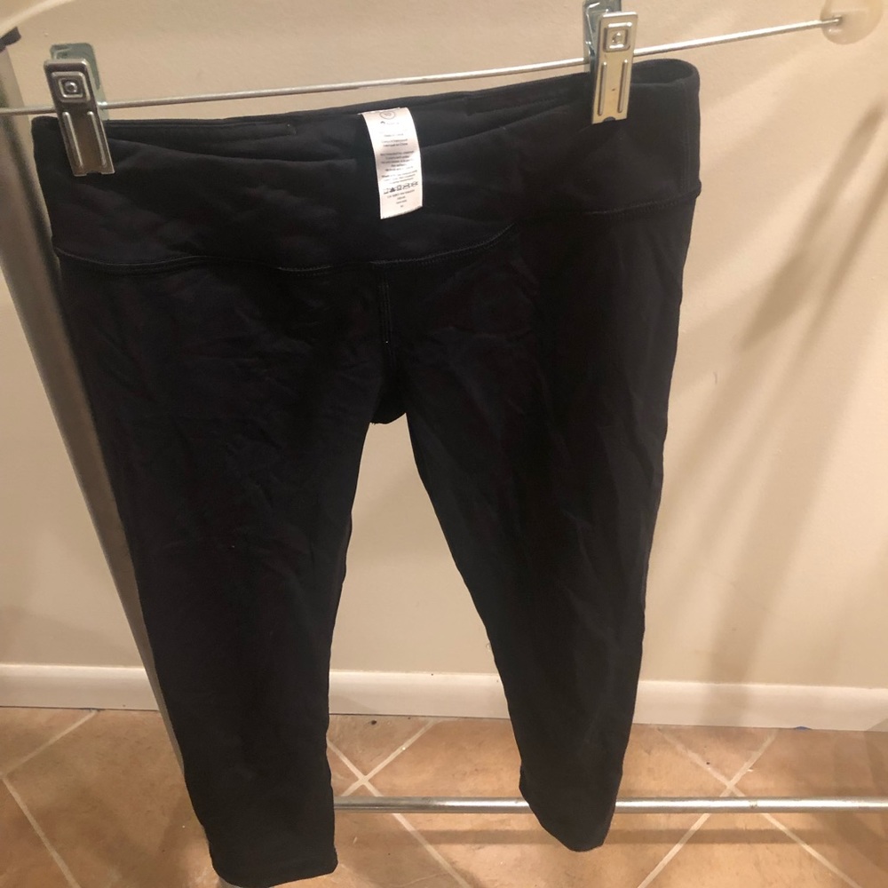 Ivivva reversible black/black crop legging